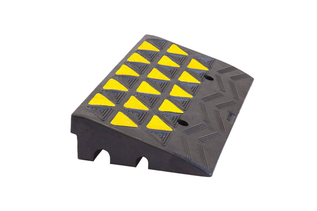 Kerb Ramp Mid Section 100mm Highway 1